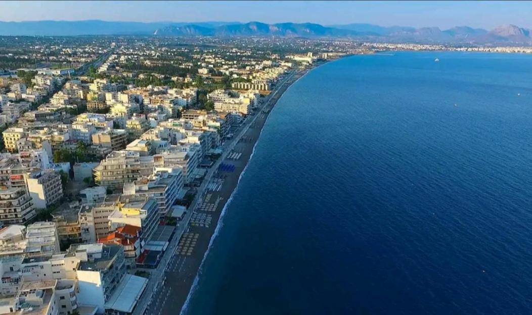 Apartamento Λουτράκι Κέντρο Exterior foto